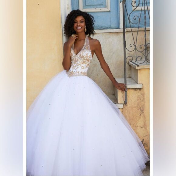 MORILEE PROM & SWEET 16 DRESS STYLE :42081 in color WHITE/GOLD - Picture 1 of 4